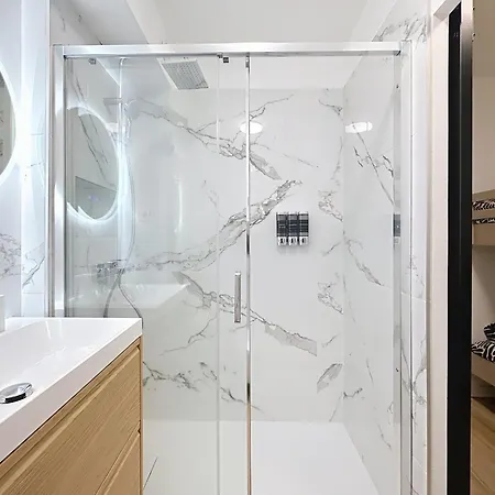 アパート Cocooning Sur サナリー・シュル・メール